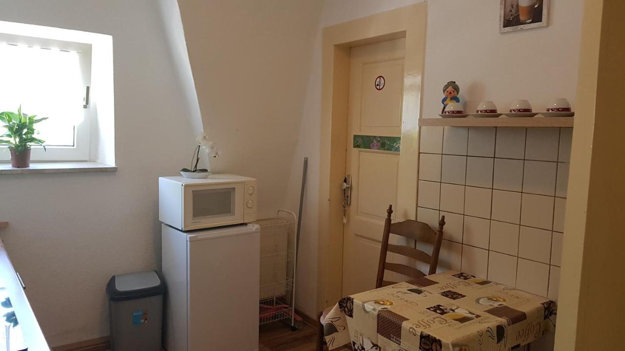 Gasthaus Alter Bahnhof Hotel Metzdorf Buitenkant foto