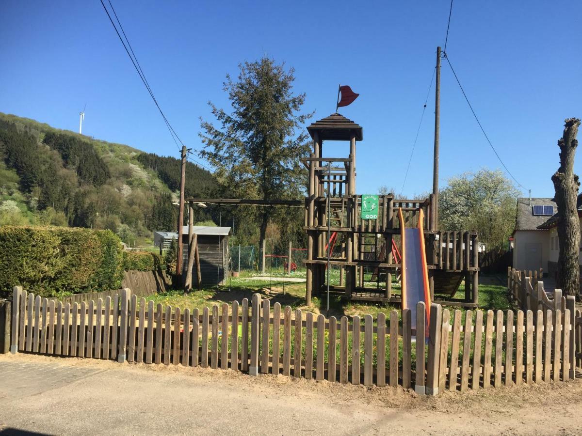 Gasthaus Alter Bahnhof Hotel Metzdorf Buitenkant foto